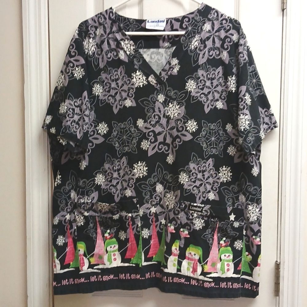 LANDAU Scrub Top, Size Extra Large (1X) "Let It Snow" Black, Short Sleeved